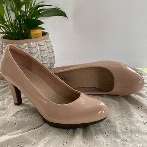 Women’s Clarks Collection Pump Heels Shoes